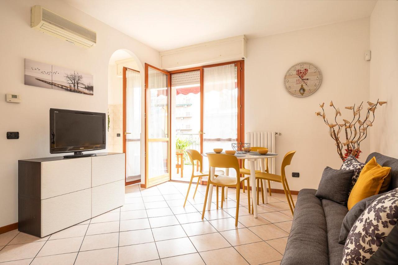 Casty Sweet Home - Parcheggio Privato Gratuito ميلان المظهر الخارجي الصورة