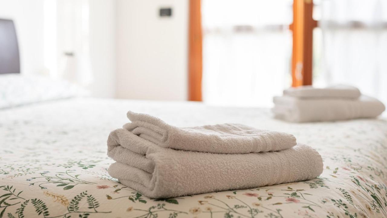 Casty Sweet Home - Parcheggio Privato Gratuito ميلان المظهر الخارجي الصورة